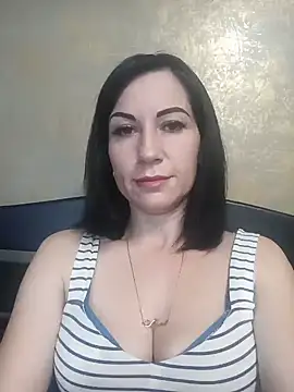FireLily332 online show from 01/04/25, 06:30