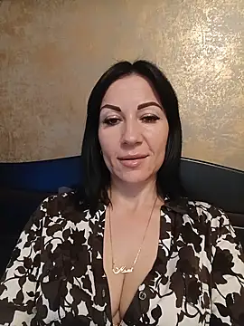 FireLily332 online show from 02/06/25, 07:18