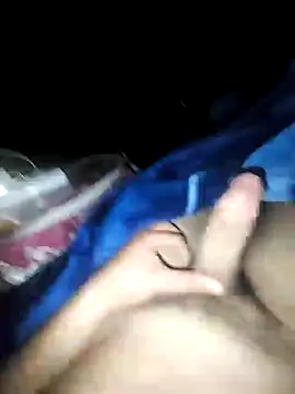 Snapshot of ch___ro69 chatting on 12/22/24, 03:00 ch   ro69 online show from 12/22/24, 03:00