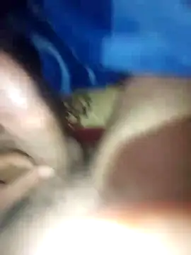 Snapshot of ch___ro69 chatting on 12/25/24, 03:06 ch   ro69 online show from 12/25/24, 03:06