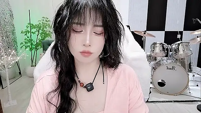 Vaness-a online show from 09/27/25, 04:12