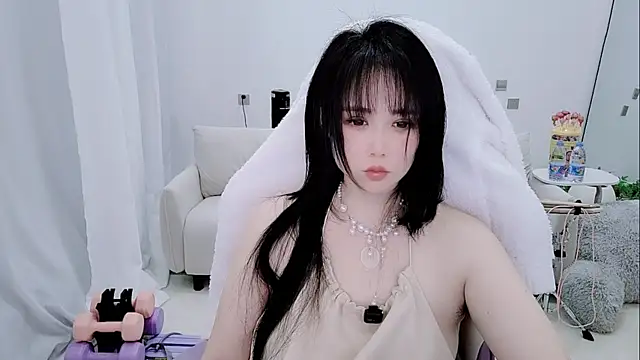 Snapshot of Vaness-a chatting on 03/25/26, 04:40 Vaness-a online show from 03/25/26, 04:40