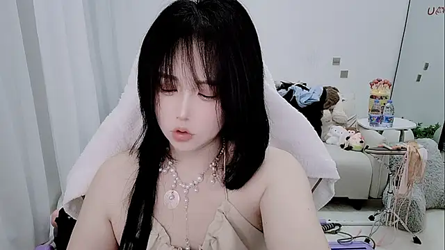 Snapshot of Vaness-a chatting on 03/28/26, 06:40 Vaness-a online show from 03/28/26, 06:40