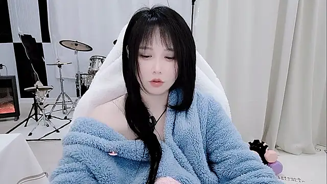 Snapshot of Vaness-a chatting on 04/07/26, 06:52 Vaness-a online show from 04/07/26, 06:52