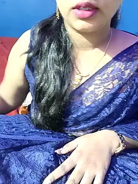 Snapshot of Vaishali90 chatting on 12/10/24, 05:33 Vaishali90 online show from 12/10/24, 05:33