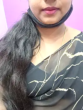 Snapshot of Vaishali90 chatting on 01/06/25, 03:40 Vaishali90 online show from 01/06/25, 03:40