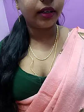 Snapshot of Vaishali90 chatting on 01/10/25, 04:20 Vaishali90 online show from 01/10/25, 04:20