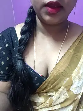 Snapshot of Vaishali90 chatting on 01/22/25, 06:20 Vaishali90 online show from 01/22/25, 06:20