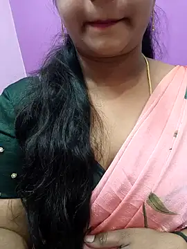 Snapshot of Vaishali90 chatting on 02/05/25, 05:42 Vaishali90 online show from 02/05/25, 05:42