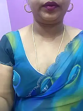 Snapshot of Vaishali90 chatting on 02/14/25, 05:36 Vaishali90 online show from 02/14/25, 05:36