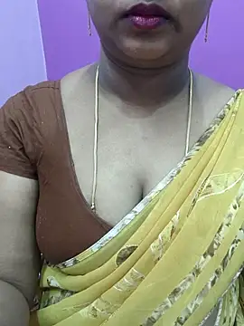 Snapshot of Vaishali90 chatting on 03/13/25, 05:22 Vaishali90 online show from 03/13/25, 05:22