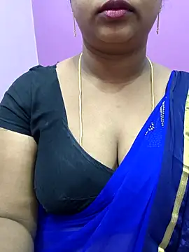 Snapshot of Vaishali90 chatting on 03/14/25, 05:57 Vaishali90 online show from 03/14/25, 05:57