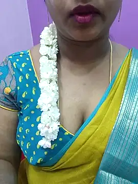 Snapshot of Vaishali90 chatting on 03/17/25, 05:16 Vaishali90 online show from 03/17/25, 05:16