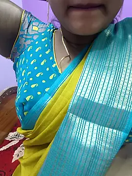 Snapshot of Vaishali90 chatting on 03/17/25, 08:19 Vaishali90 online show from 03/17/25, 08:19