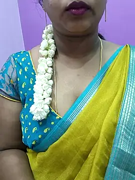 Snapshot of Vaishali90 chatting on 03/21/25, 04:51 Vaishali90 online show from 03/21/25, 04:51