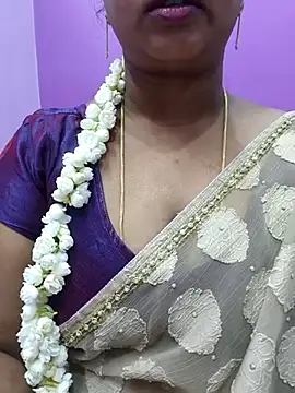 Snapshot of Vaishali90 chatting on 03/22/25, 05:09 Vaishali90 online show from 03/22/25, 05:09