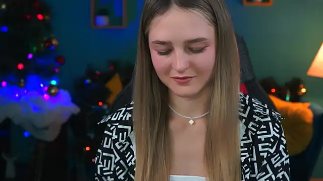 DeboraLarson online show from 12/20/24, 10:16