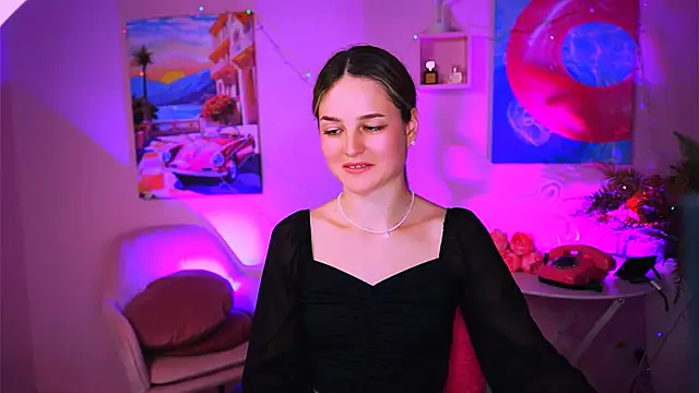 DeboraLarson online show from 01/13/25, 07:32