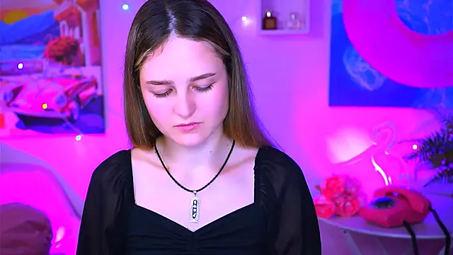 DeboraLarson online show from 01/21/25, 04:10