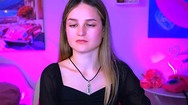 DeboraLarson online show from 01/21/25, 10:19