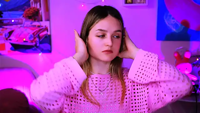 DeboraLarson online show from 01/29/25, 10:58