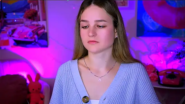 DeboraLarson online show from 02/07/25, 03:45