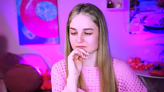 DeboraLarson online show from 03/05/25, 07:38