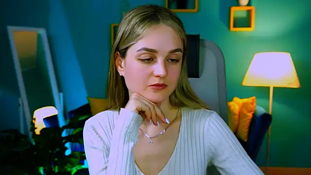 DeboraLarson online show from 03/09/25, 02:32