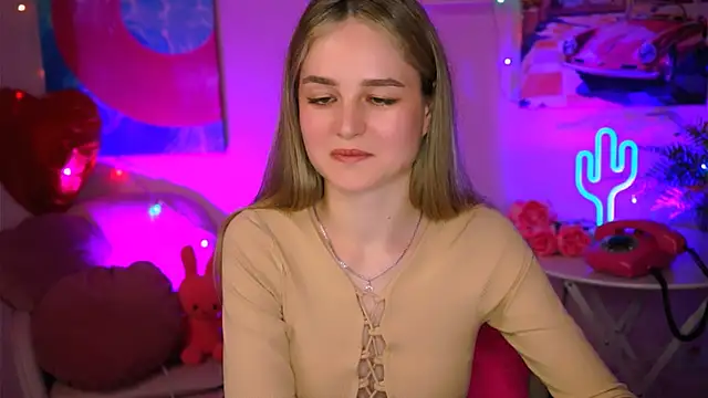 DeboraLarson online show from 03/11/25, 07:15