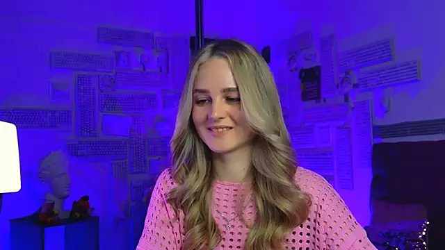 DeboraLarson online show from 03/13/25, 10:21