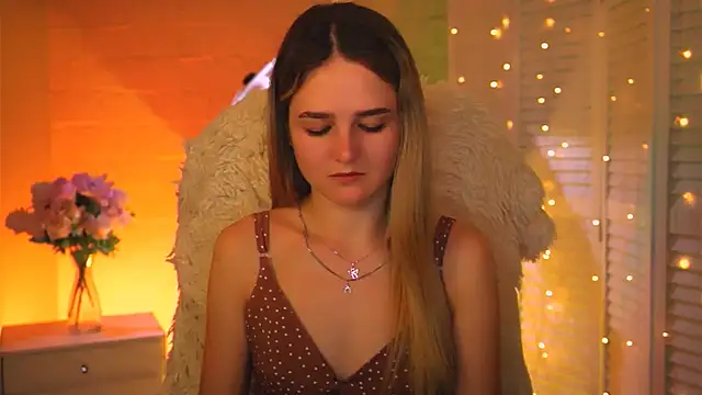 Snapshot of DeboraLarson chatting on 02/02/26, 03:49 DeboraLarson online show from 02/02/26, 03:49