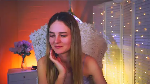 Snapshot of DeboraLarson chatting on 02/17/26, 03:25 DeboraLarson online show from 02/17/26, 03:25