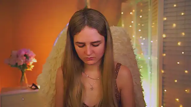 Snapshot of DeboraLarson chatting on 03/01/26, 03:30 DeboraLarson online show from 03/01/26, 03:30