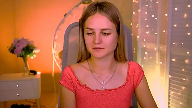 DeboraLarson online show from 07/19/26, 03:43
