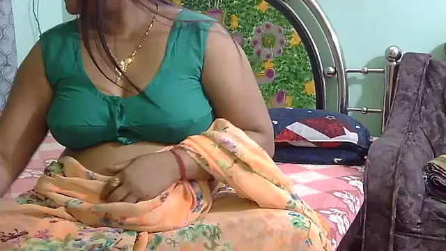 Couple For You18 online show from 03/11/26, 08:26