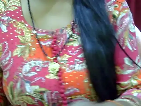 HOT-SEEMAA online show from 10/26/25, 06:58