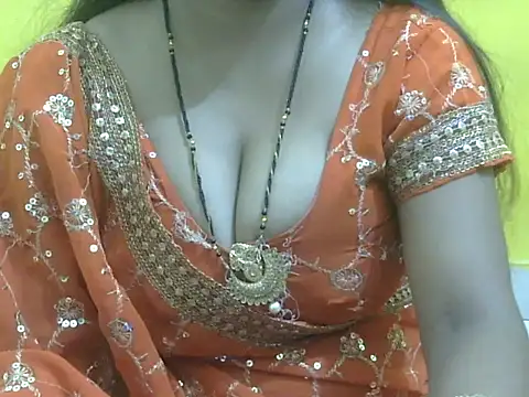 Snapshot of HOT-SEEMAA chatting on 06/07/26, 07:56 HOT-SEEMAA online show from 06/07/26, 07:56