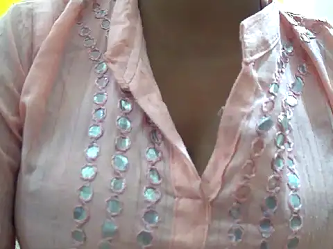 Snapshot of LOVE-SUSHILA chatting on 03/23/25, 03:21 LOVE-SUSHILA online show from 03/23/25, 03:21