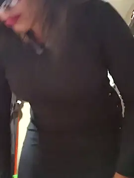 Snapshot of Kasandra02 chatting on 03/04/26, 03:34 Kasandra02 online show from 03/04/26, 03:34