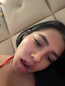 Snapshot of darsha_90 chatting on 12/31/24, 03:23 darsha 90 online show from 12/31/24, 03:23