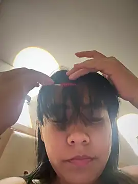 Snapshot of darsha_90 chatting on 02/11/25, 04:33 darsha 90 online show from 02/11/25, 04:33