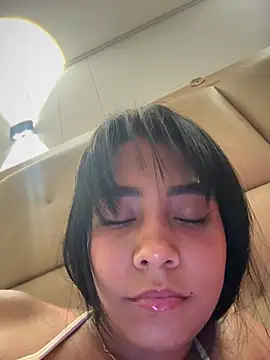 Snapshot of darsha_90 chatting on 02/22/25, 03:12 darsha 90 online show from 02/22/25, 03:12