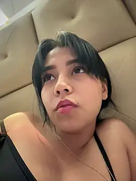 Snapshot of darsha_90 chatting on 02/26/25, 03:10 darsha 90 online show from 02/26/25, 03:10