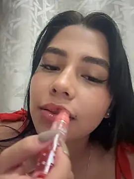 Snapshot of darsha_90 chatting on 03/23/25, 03:10 darsha 90 online show from 03/23/25, 03:10