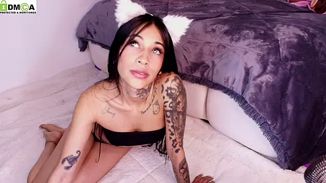 Snapshot of baby_alee chatting on 04/01/26, 08:04 baby alee online show from 04/01/26, 08:04