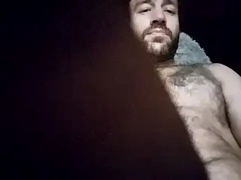 Snapshot of workhard87 chatting on 12/02/24, 01:14 workhard87 online show from 12/02/24, 01:14