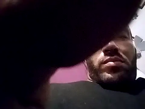 Snapshot of workhard87 chatting on 12/11/24, 09:34 workhard87 online show from 12/11/24, 09:34