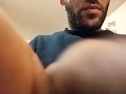 Snapshot of workhard87 chatting on 01/31/25, 09:16 workhard87 online show from 01/31/25, 09:16