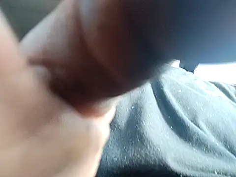 Snapshot of workhard87 chatting on 02/22/25, 10:52 workhard87 online show from 02/22/25, 10:52