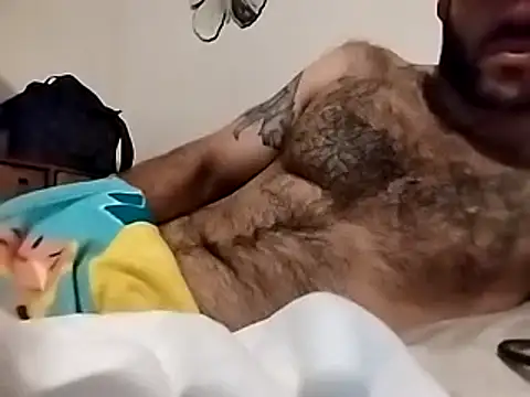 Snapshot of workhard87 chatting on 02/23/25, 10:49 workhard87 online show from 02/23/25, 10:49